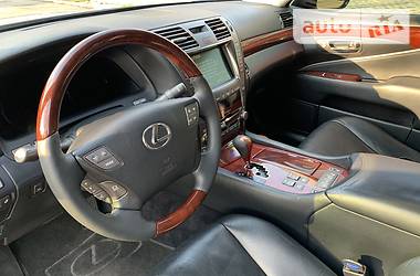 Седан Lexus LS 2006 в Киеве