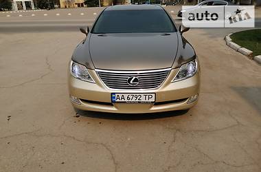 Седан Lexus LS 2006 в 