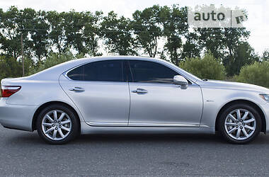 Седан Lexus LS 2007 в Житомире