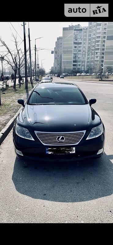 Универсал Lexus LS 2007 в Киеве