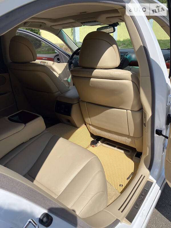 Седан Lexus LS 2009 в Кропивницькому
