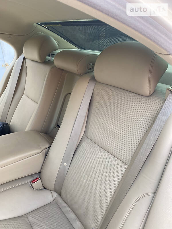 Седан Lexus LS 2009 в Кропивницькому