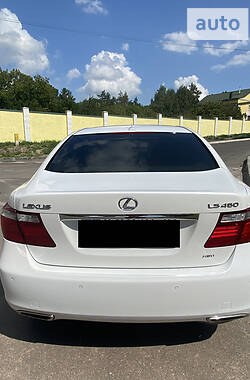 Седан Lexus LS 2009 в Кропивницком