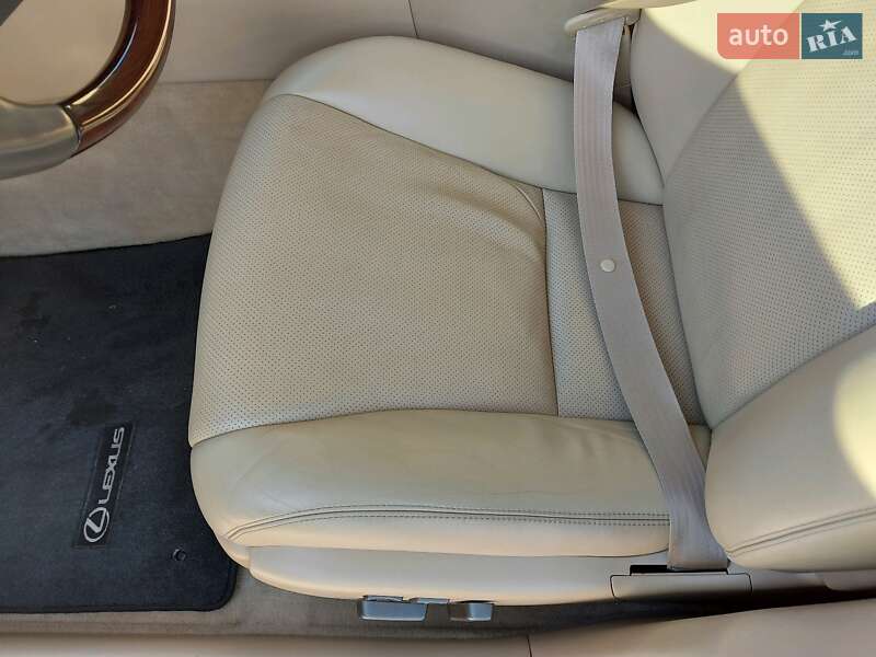 Седан Lexus LS 2008 в Ивано-Франковске