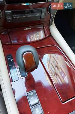 Седан Lexus LS 2008 в Ивано-Франковске