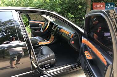 Седан Lexus LS 2003 в Одессе