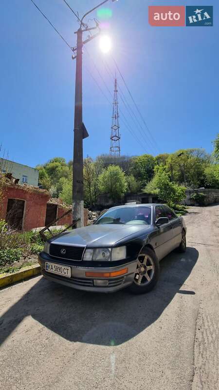 Седан Lexus LS 1994 в Киеве