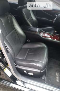 Седан Lexus LS 2007 в 