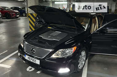 Седан Lexus LS 2007 в Киеве