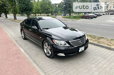 Седан Lexus LS 2007 в Києві