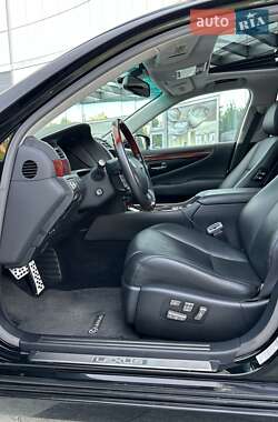 Седан Lexus LS 2008 в Киеве