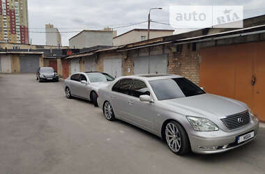Седан Lexus LS 2003 в Киеве