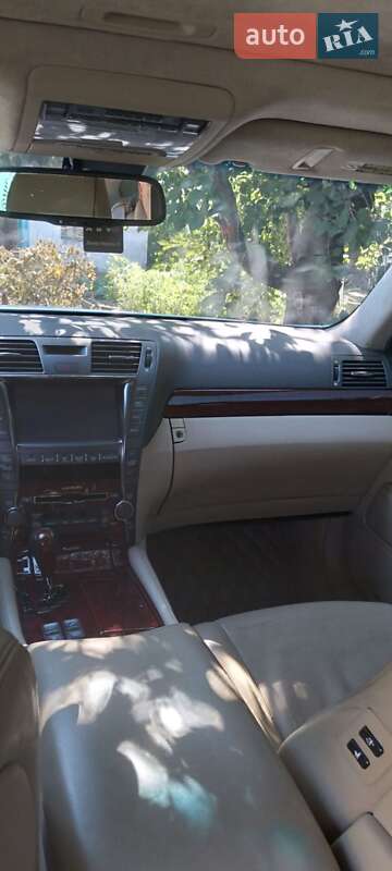 Седан Lexus LS 2007 в Черкассах