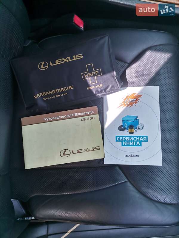 Седан Lexus LS 2003 в Василькове