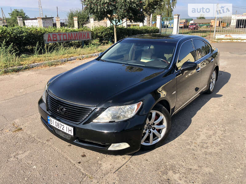 Седан Lexus LS 2006 в Переяславе