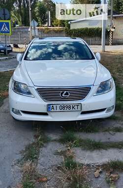 Седан Lexus LS 2009 в Києві