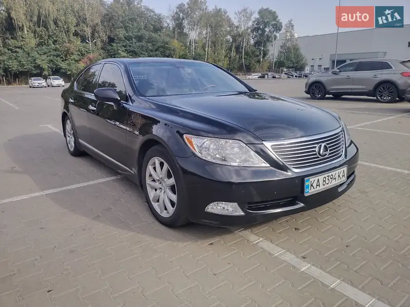 Lexus LS 2008