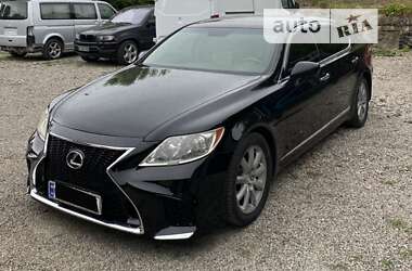 Седан Lexus LS 2007 в Каневе