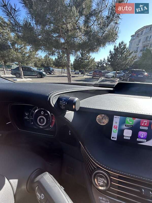 Седан Lexus LS 2018 в Одессе