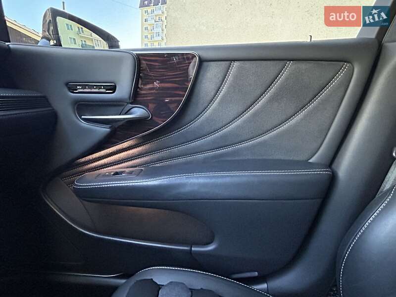 Седан Lexus LS 2018 в Одессе