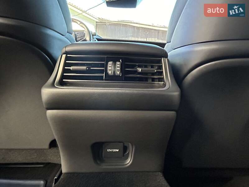 Седан Lexus LS 2018 в Одессе