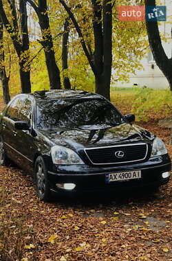 Седан Lexus LS 2001 в Песочине