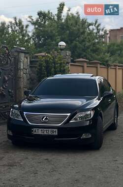 Седан Lexus LS 2008 в Ивано-Франковске