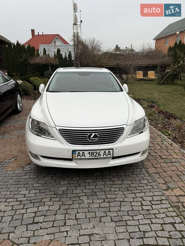 Lexus LS 2007