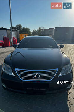 Седан Lexus LS 2009 в Івано-Франківську