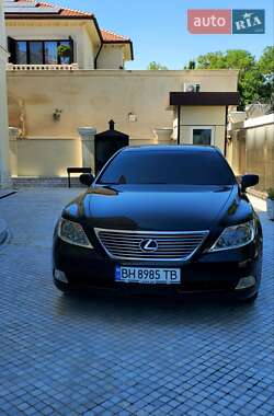 Седан Lexus LS 2007 в Одессе