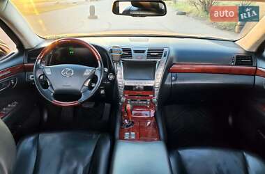 Седан Lexus LS 2007 в Одессе
