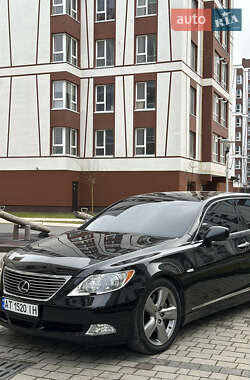 Седан Lexus LS 2008 в 