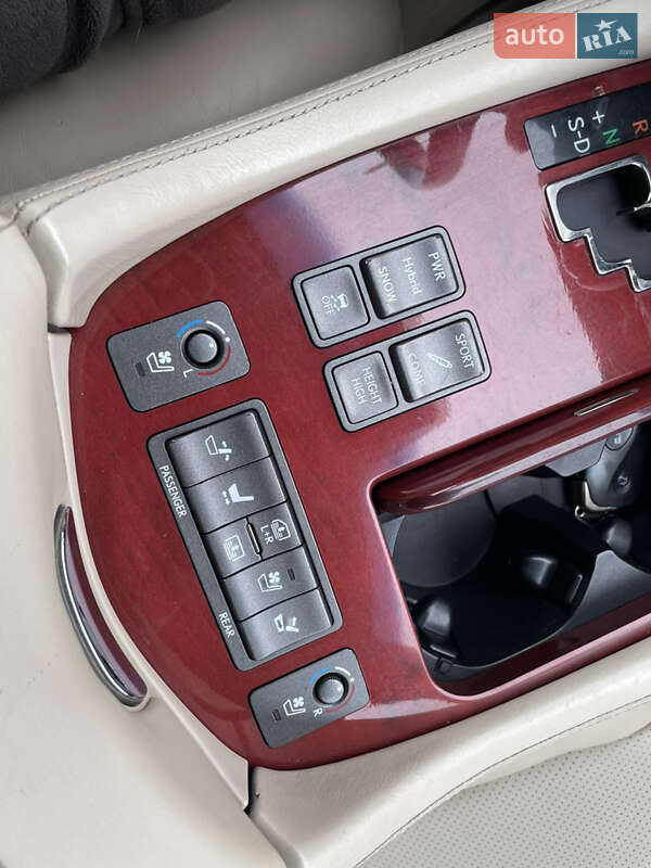 Седан Lexus LS 2012 в Днепре