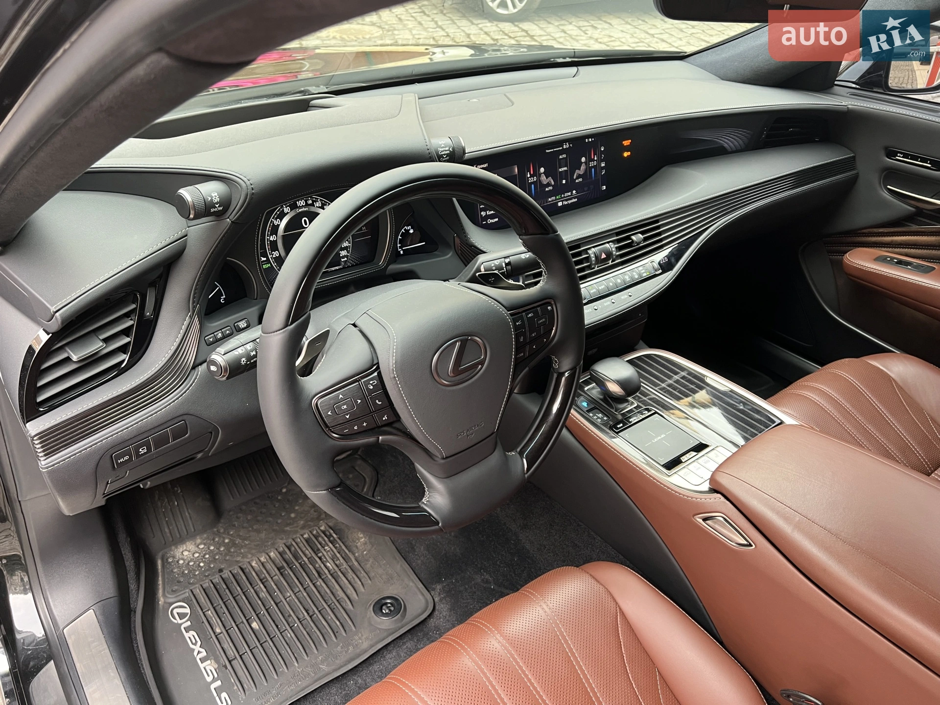 2017 Lexus LS - мініатюра 11