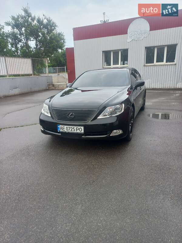 Седан Lexus LS 2007 в Дніпрі