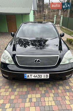 Седан Lexus LS 2001 в 