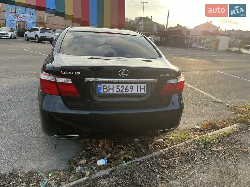 Седан Lexus LS 2008 в 
