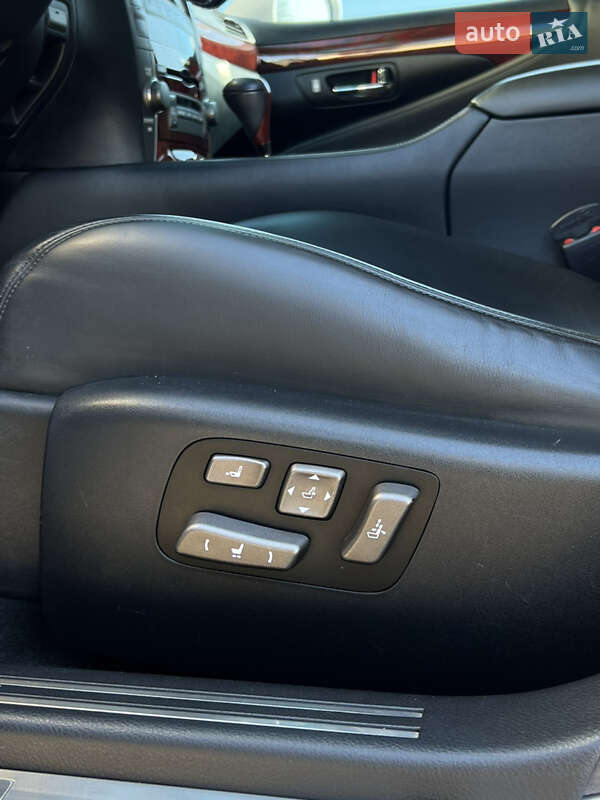 Седан Lexus LS 2007 в Одесі