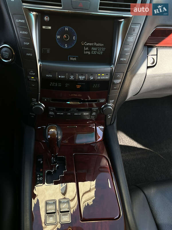 Седан Lexus LS 2007 в Одесі