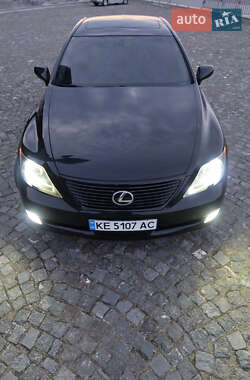 Седан Lexus LS 2007 в 