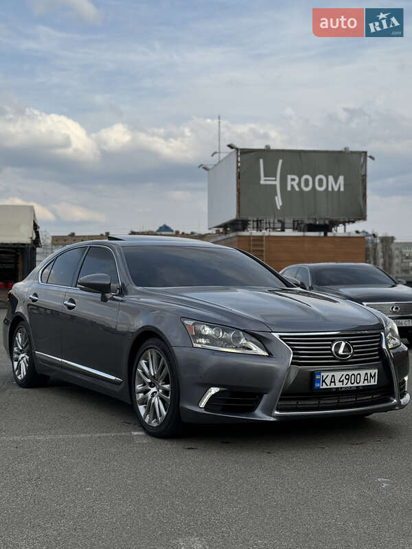 Седан Lexus LS 2014 в Киеве