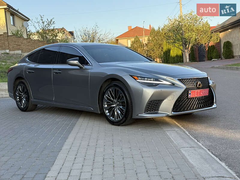 Седан Lexus LS 2022 в Ровно