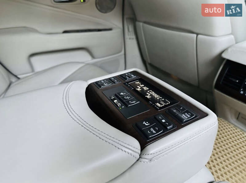 Седан Lexus LS 2011 в Києві