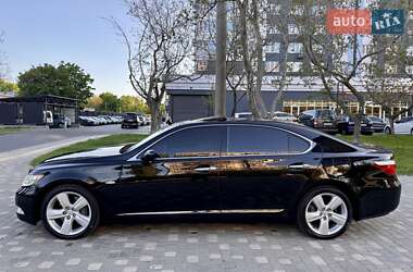 Седан Lexus LS 2007 в 