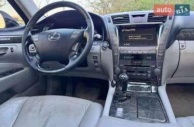 Седан Lexus LS 2007 в 