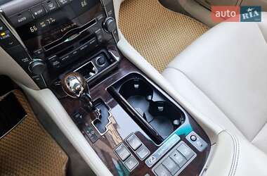 Седан Lexus LS 2007 в 
