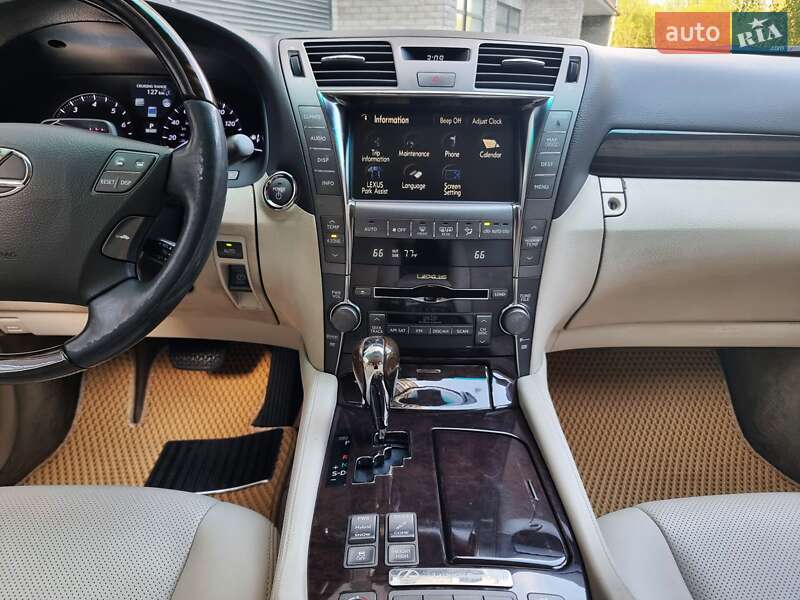 Седан Lexus LS 2007 в Хмельницком