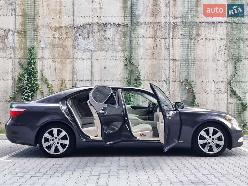 Седан Lexus LS 2007 в Хмельницком