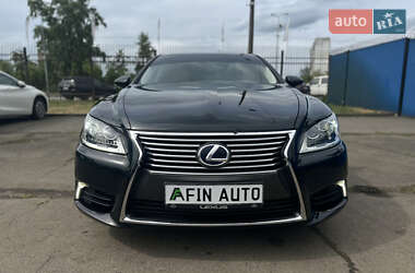 Седан Lexus LS 2014 в 