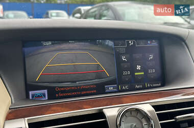 Седан Lexus LS 2014 в 
